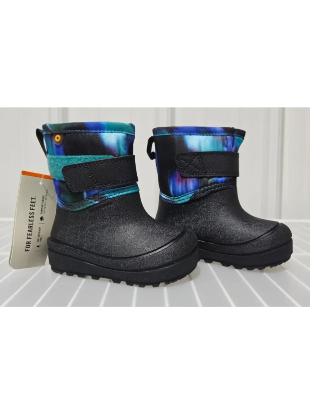 Bogs Northern Lights Waterproof Snow Boots Black w/ Teal & Blue Design -- Size 5